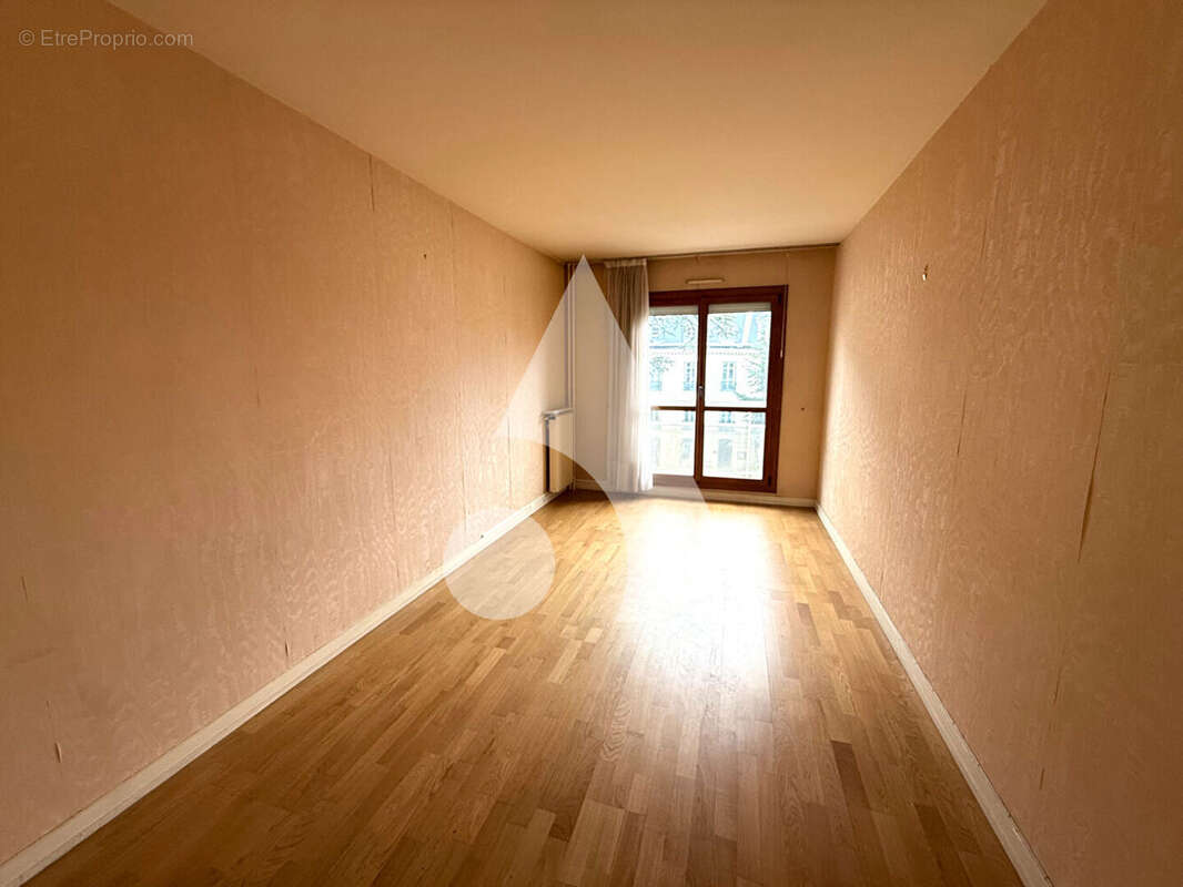 Appartement à NOGENT-SUR-MARNE