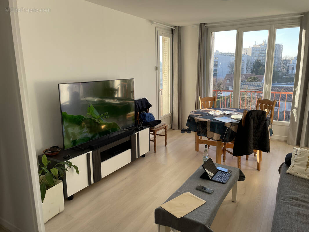 Appartement à MELUN