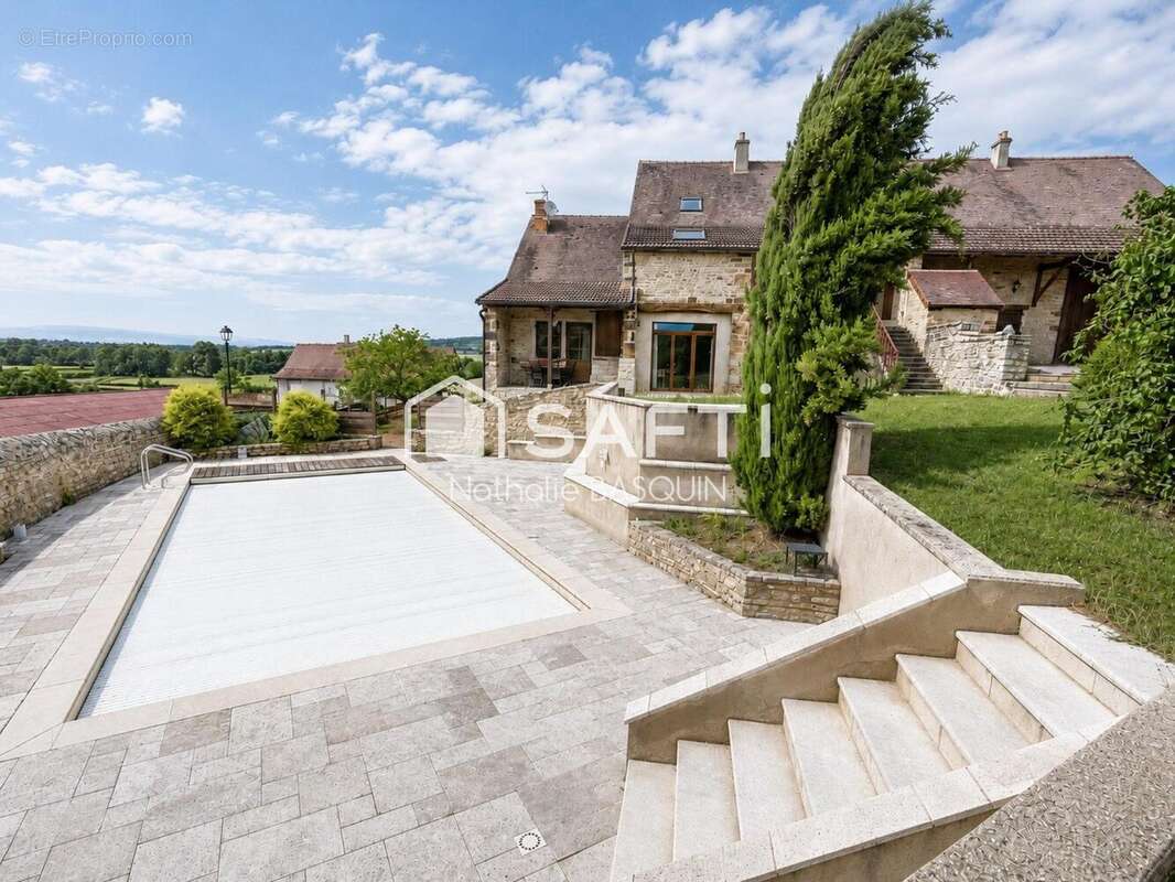 Photo 2 - Maison à BUXY