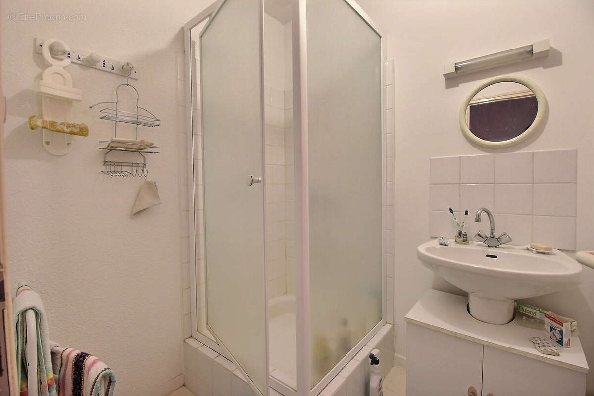 Premiere ligne centre ville appartement t4 accès direct à la plage - photo 16
