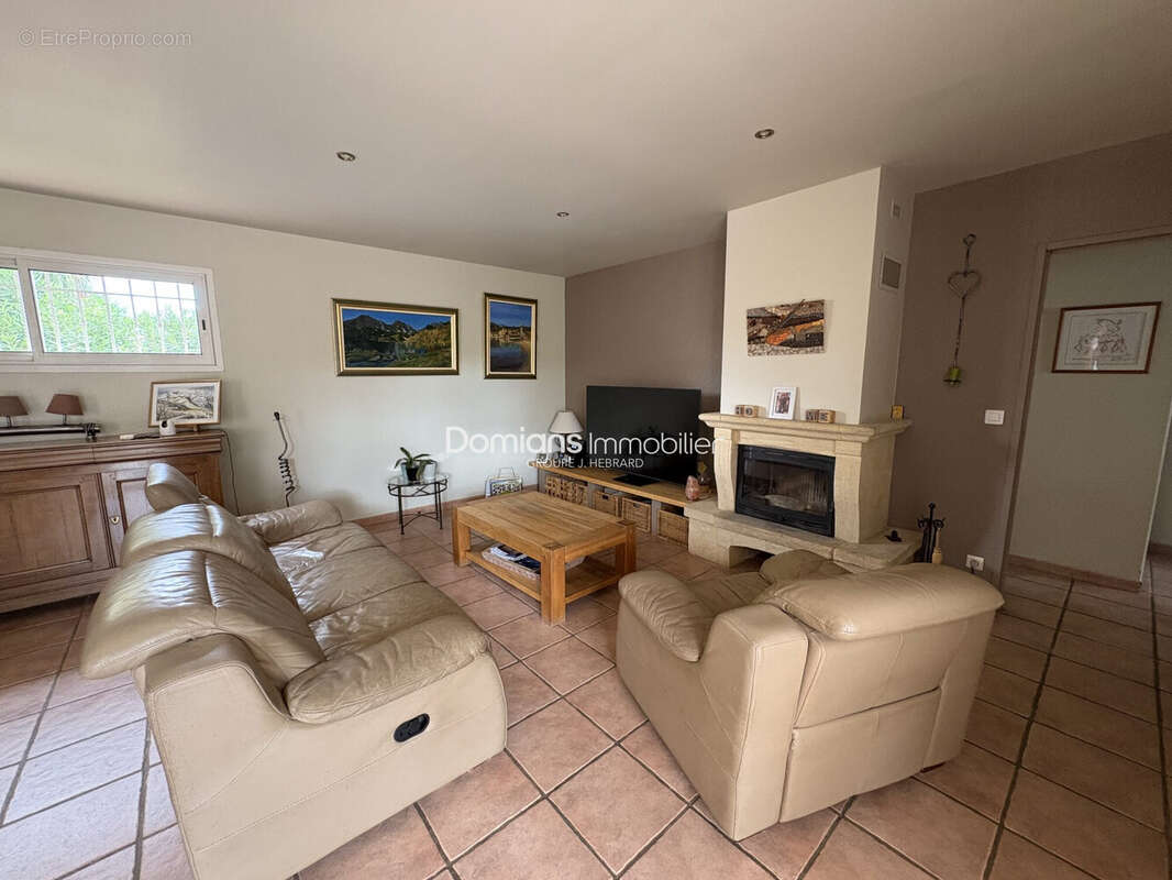 Maison 155 m² à Millas  - photo 4