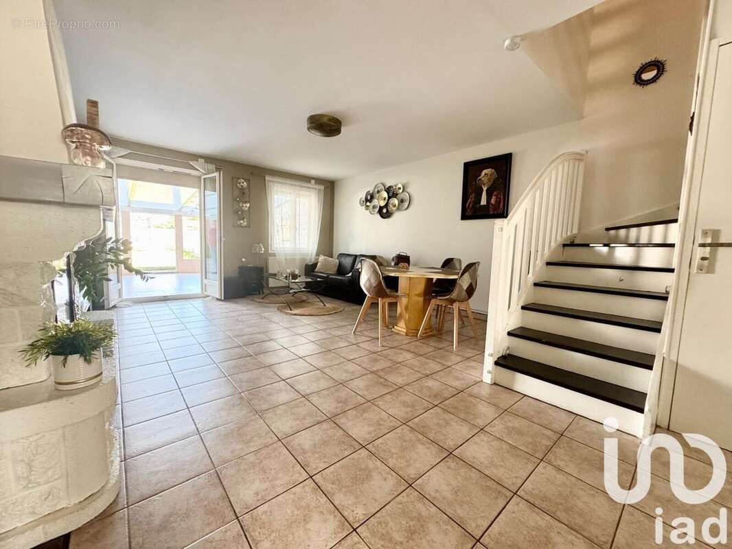 Photo 4 - Maison à BRIE-COMTE-ROBERT