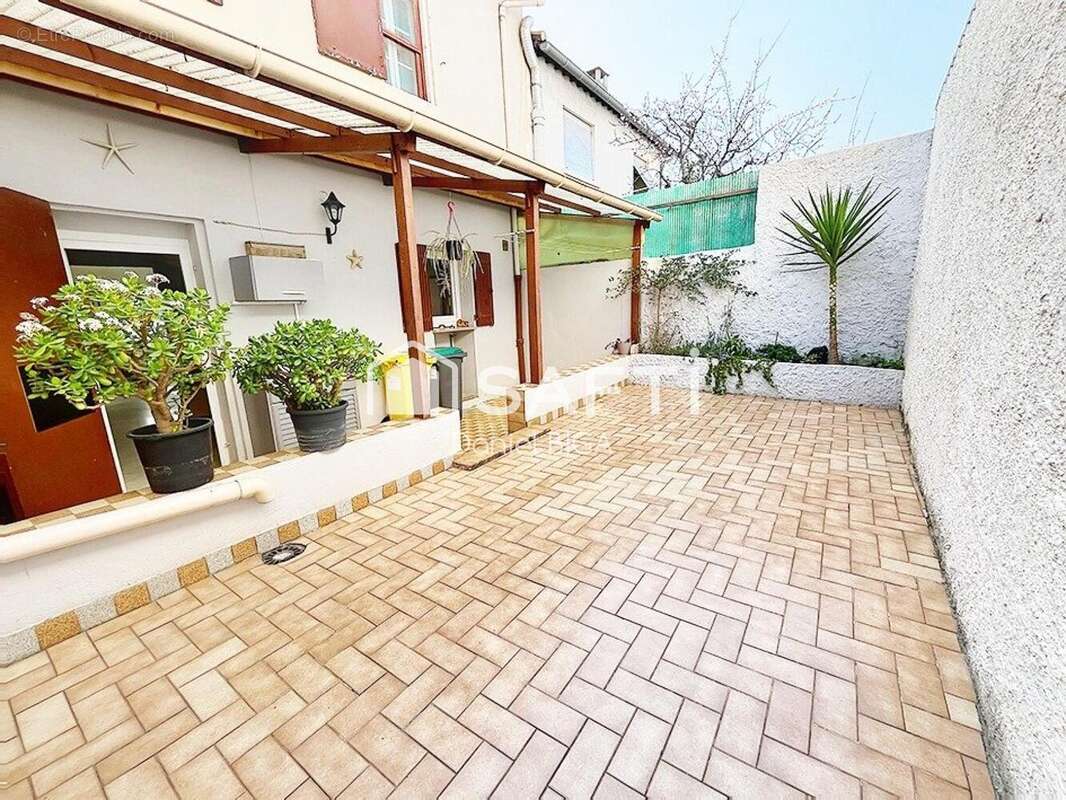 Photo 3 - Maison à MARSEILLE-10E