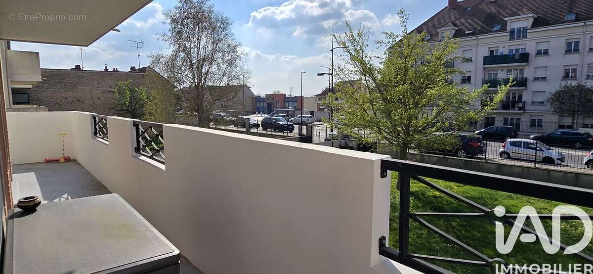 Photo 3 - Appartement à CORBEIL-ESSONNES