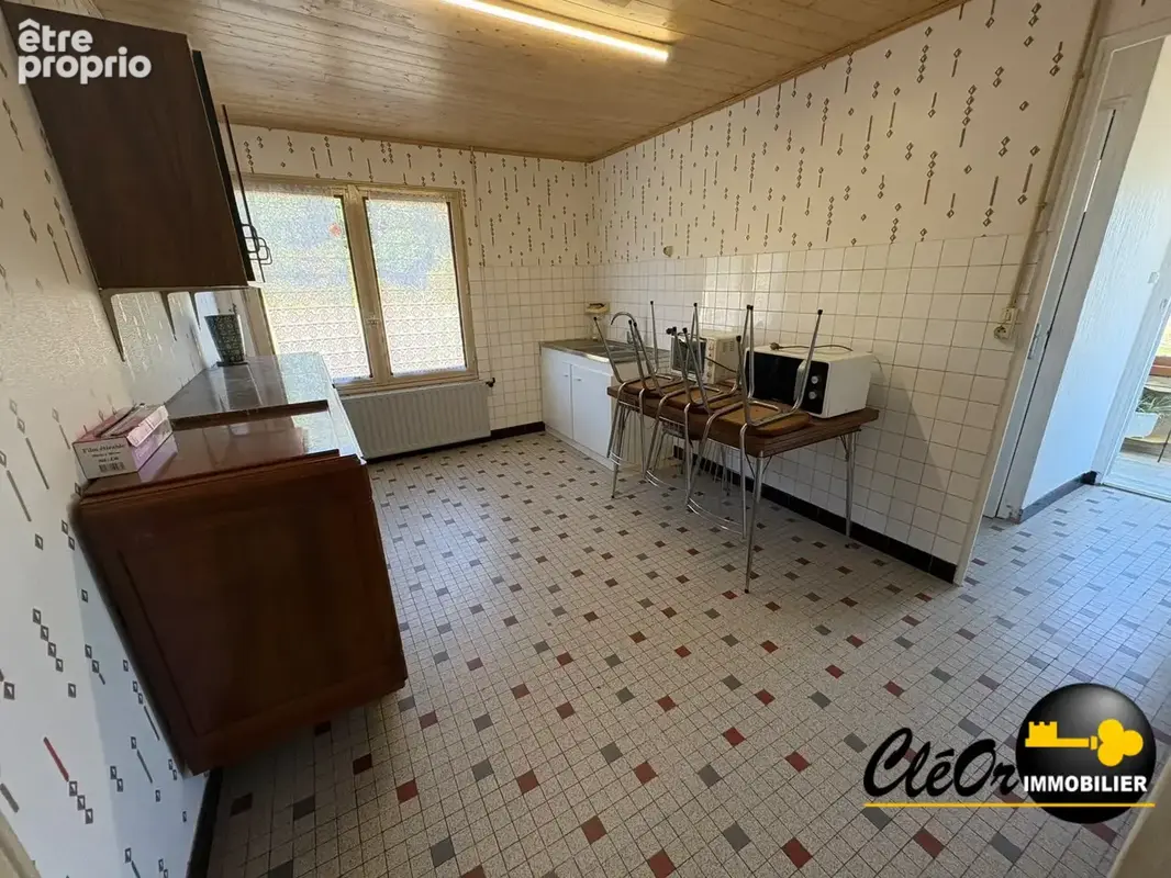 Maison 4 pièces 90 m² à vendre à Sainte-Croix (71470) - photo 3