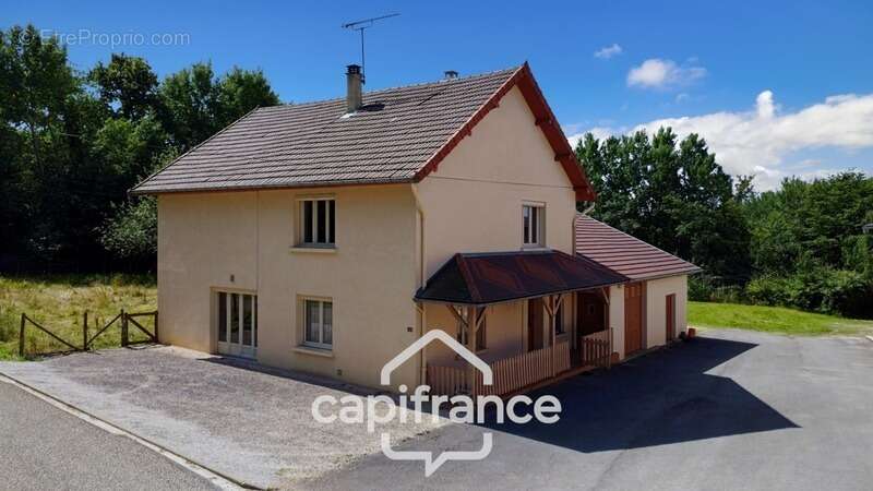 Maison à BLETTERANS