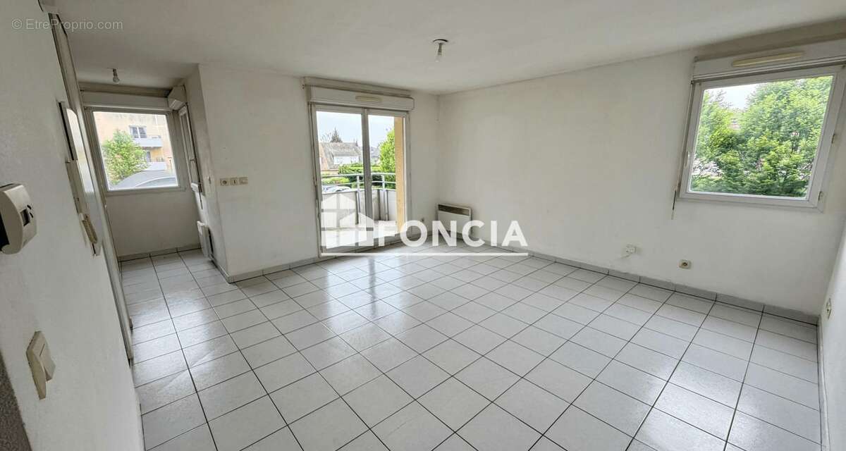 Appartement à MONTIGNY-EN-GOHELLE