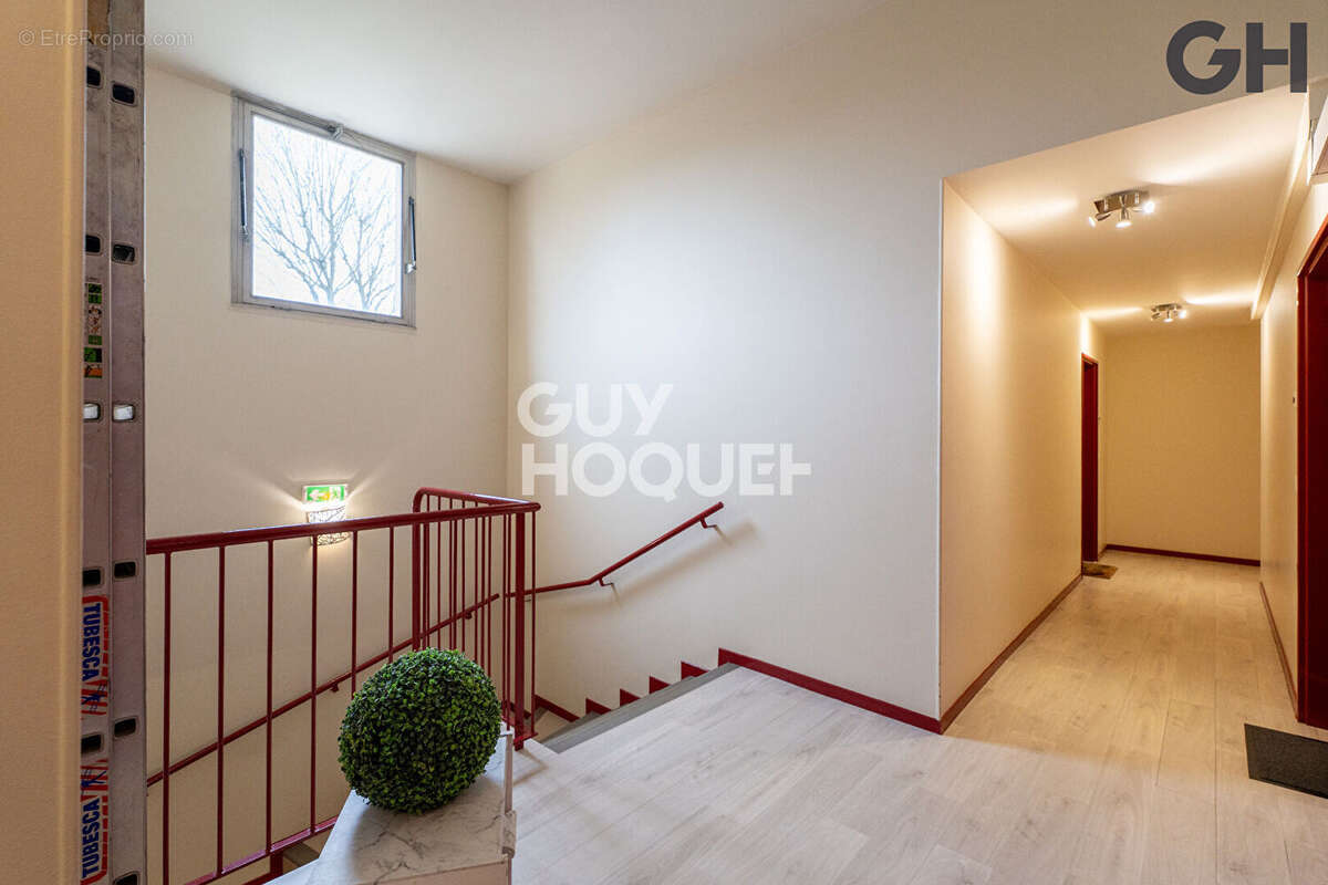 Appartement en duplex 3 pieces à soisy-sur-seine - photo 15