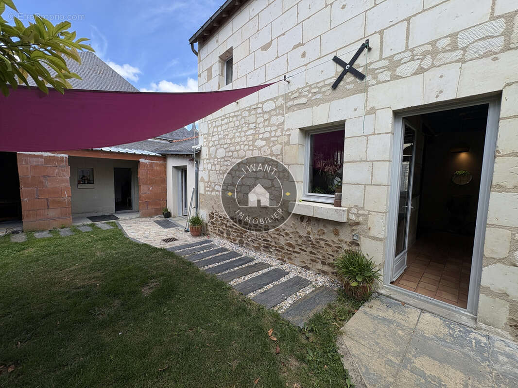 Maison coup de cœur à LOUERRE   Charme, authenticité et rénovation de qualité - photo 15
