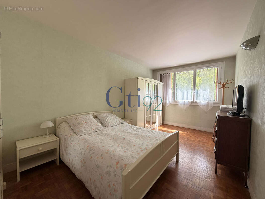 Appartement à CHATILLON