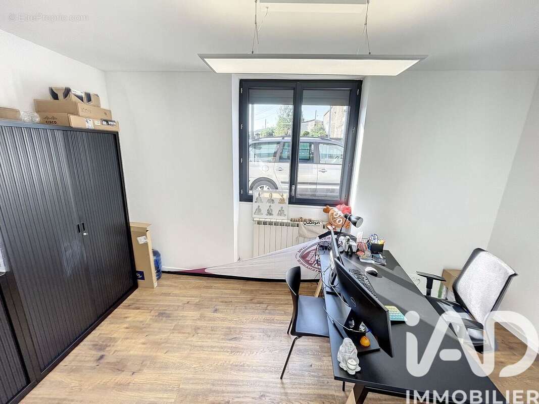 Photo 3 - Appartement à GOND-PONTOUVRE