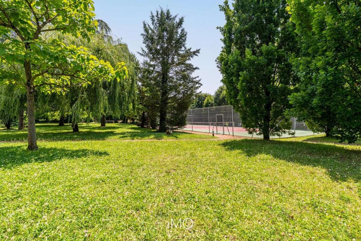 Appartement à TASSIN-LA-DEMI-LUNE