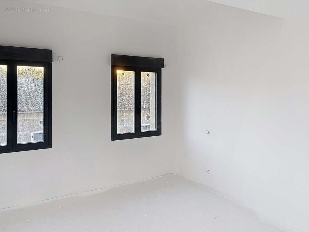 Appartement à SAINT-PAUL-SUR-SAVE