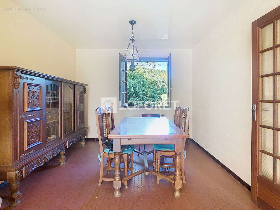 Maison à MAURE-DE-BRETAGNE