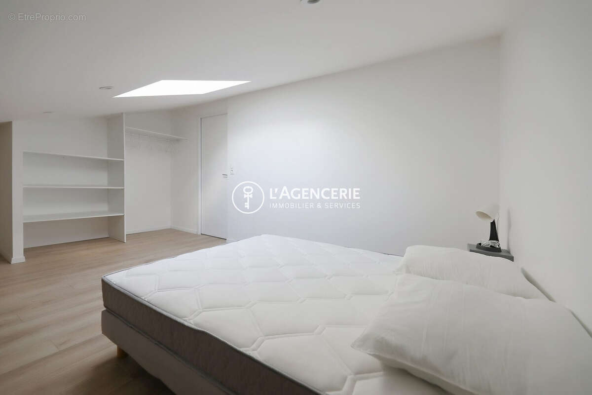 Appartement à SAINT-JUERY