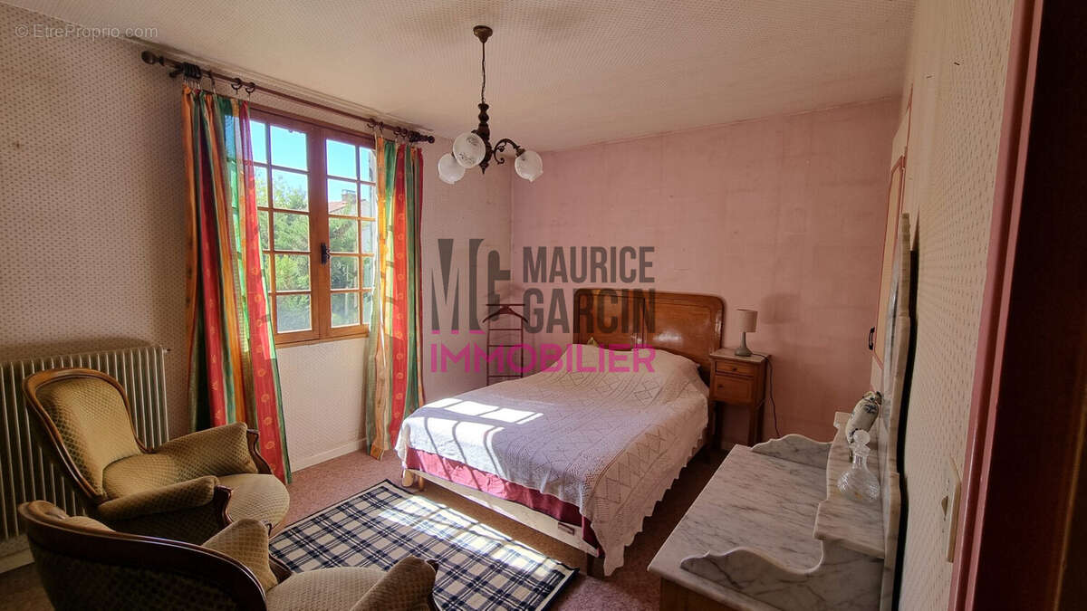 Maison 109 m² à Entraigues-Sur-La-Sorgue  - photo 5