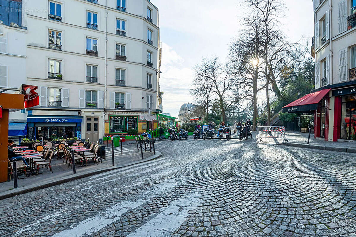 Appartement à PARIS-18E