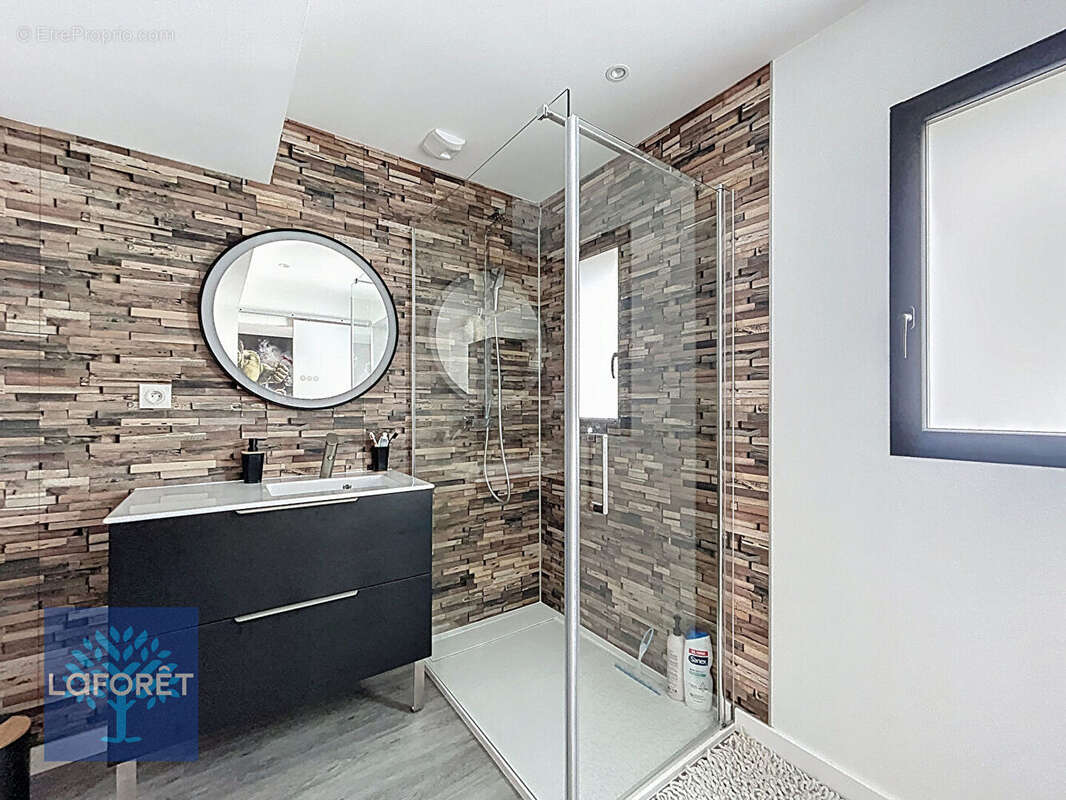 Maison à SAINT-BRICE-EN-COGLES