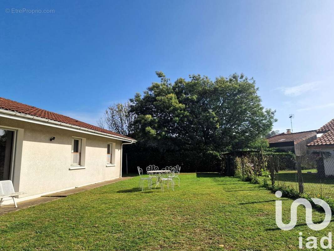 Photo 4 - Maison à SAINT-PIERRE-DU-MONT