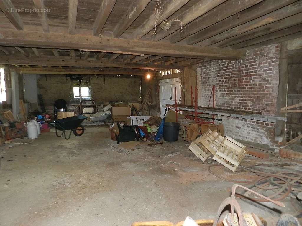 Maison à SAINT-PIERRE-SUR-DIVES