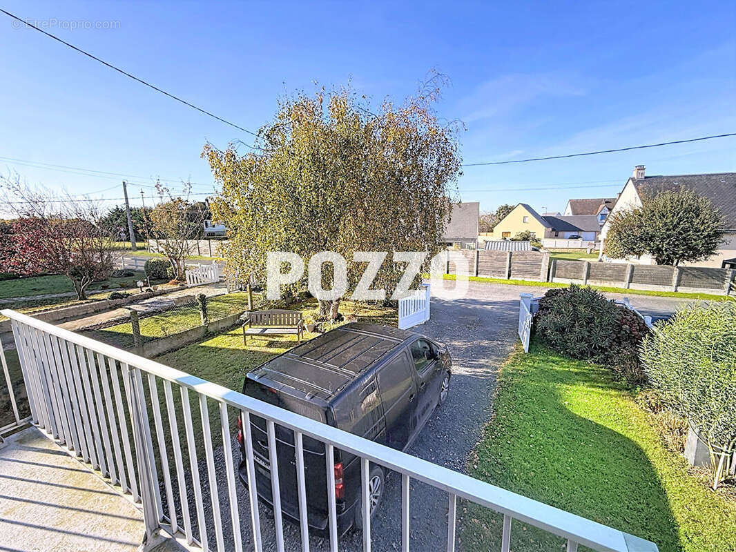 Maison à SAINT-PAIR-SUR-MER