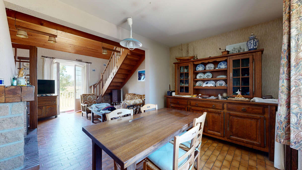 Maison 110 m2  avec sous-sol complet   4 chambres - photo 3