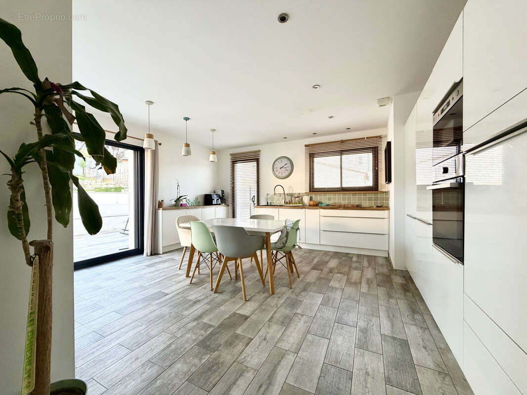 Maison à BEAUVOISIN