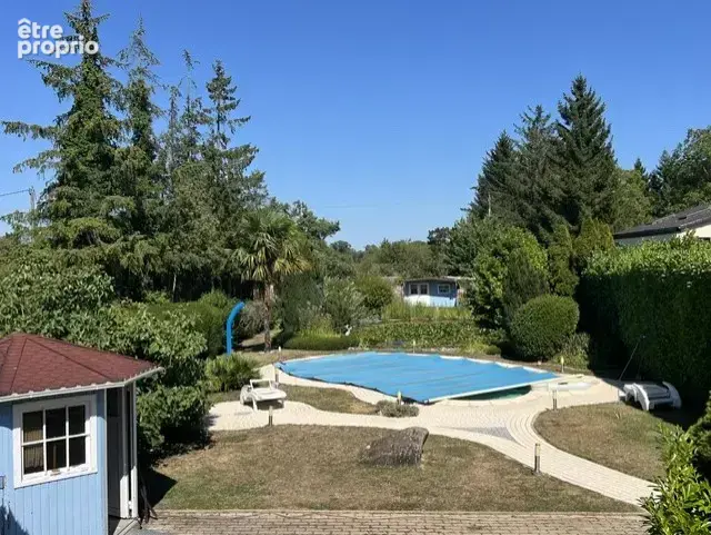 Superbe maison individuelle avec grand terrain et piscine - photo 13