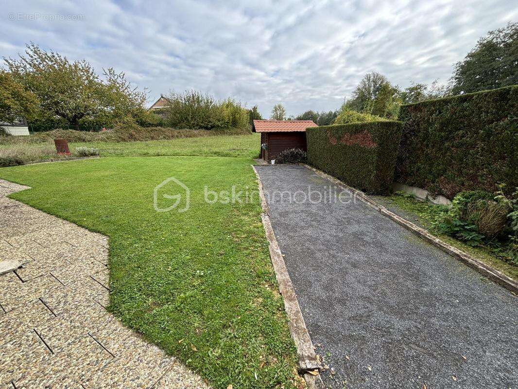 Maison à NOUVION-SUR-MEUSE