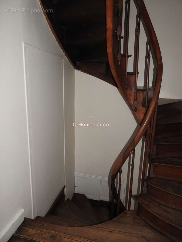 Maison à SAINT-MARTIN-L&#039;ARS