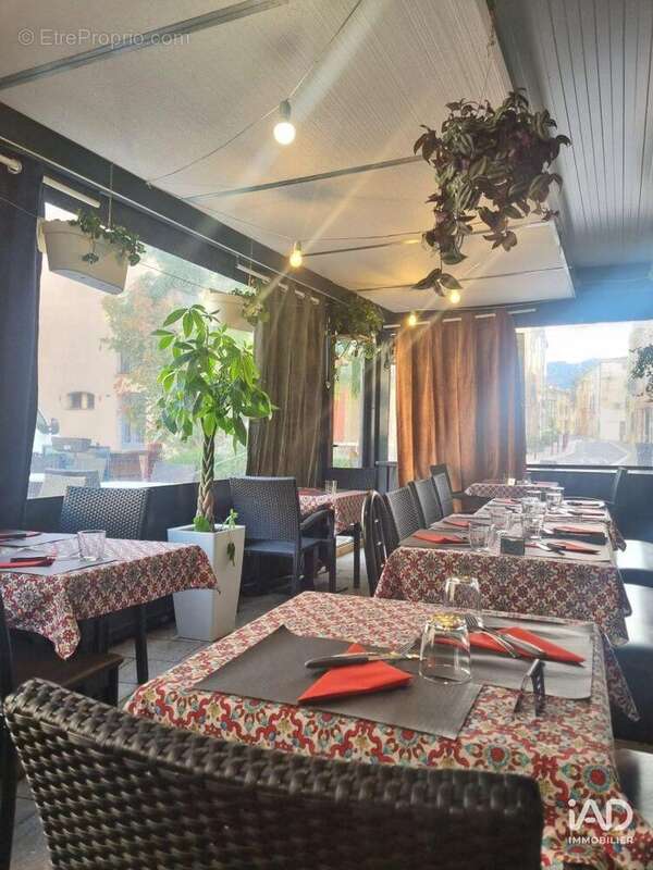 Photo 4 - Commerce à SAINT-ANDRE