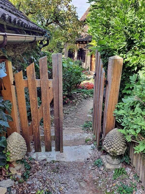 Maison à BEAULIEU-SUR-DORDOGNE