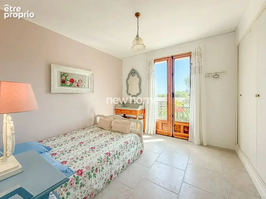 Élégante Villa Provençale avec Vue Mer - photo 13