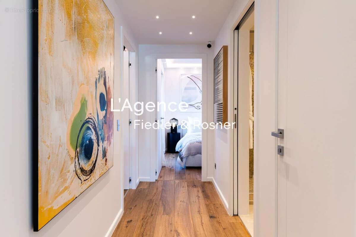 Appartement à SAINT-TROPEZ
