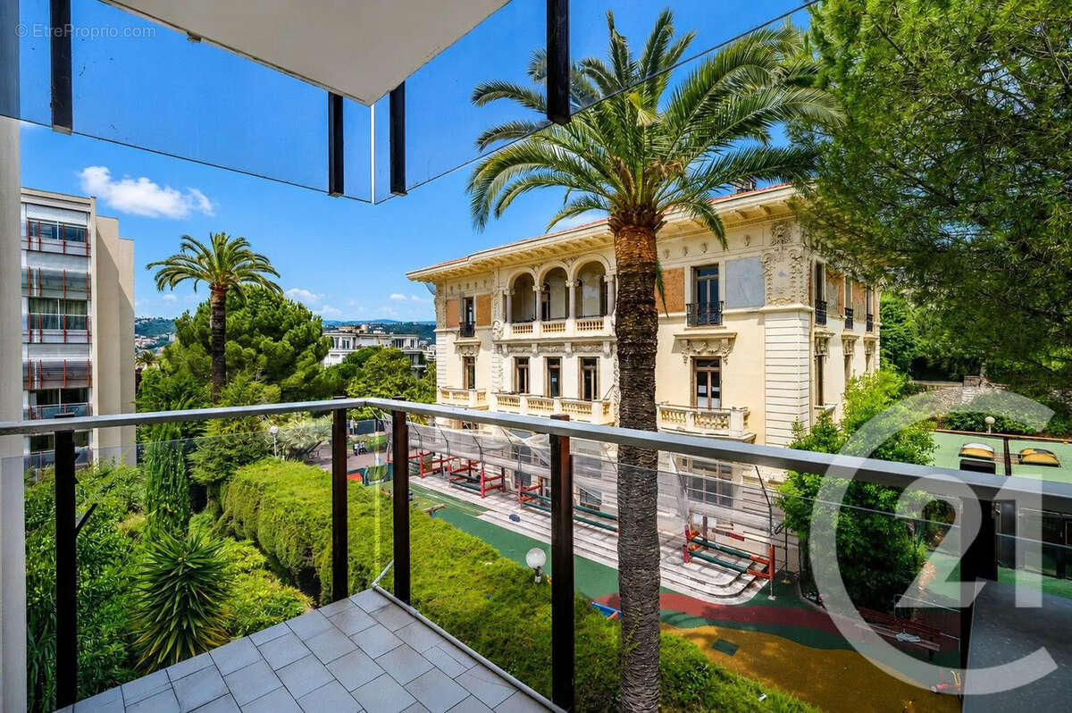 Appartement à NICE