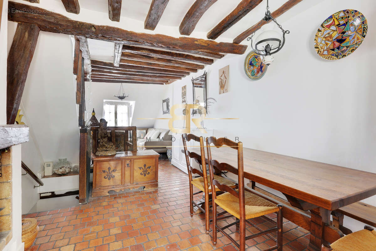 Rare - triplex de charme de l'ancien comme une maison - photo 3