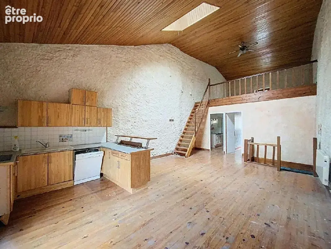 Maison à CLUNY