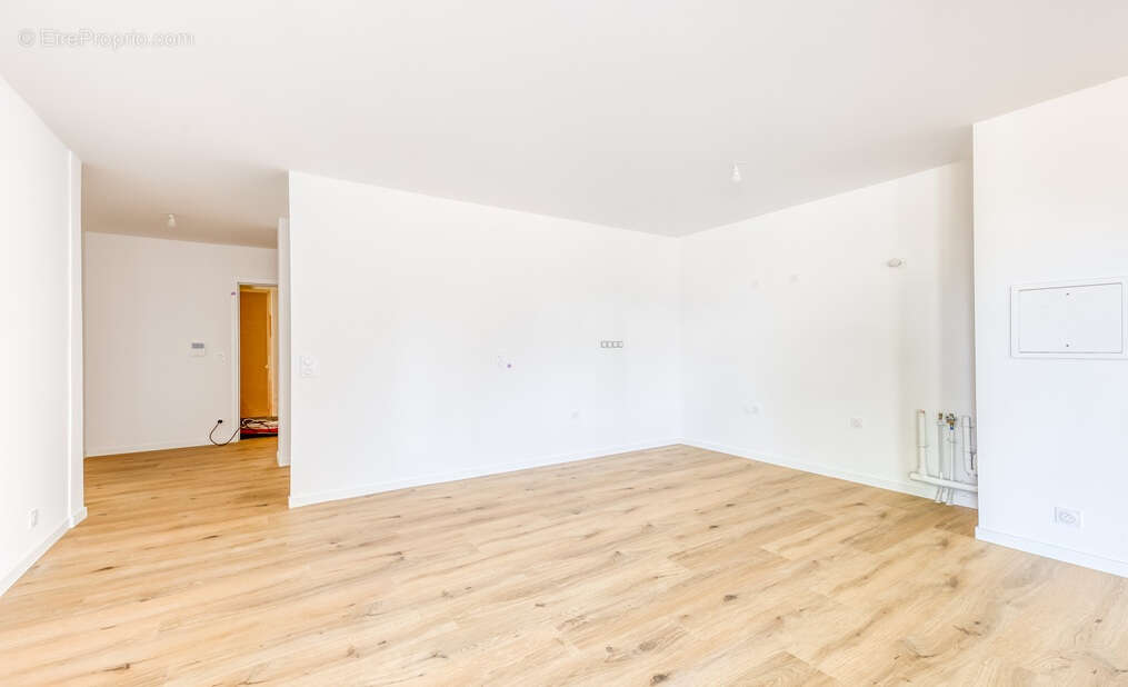 Appartement à LA QUEUE-EN-BRIE