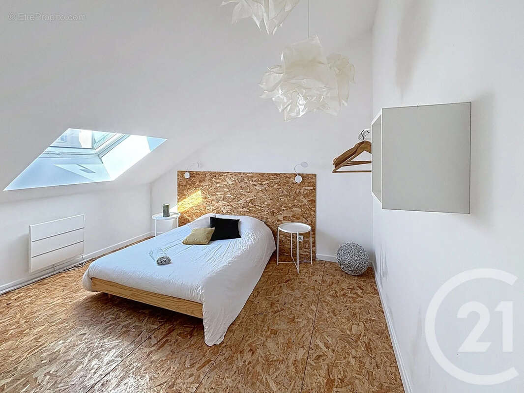 Maison 197 m² à Magenta  - photo 17