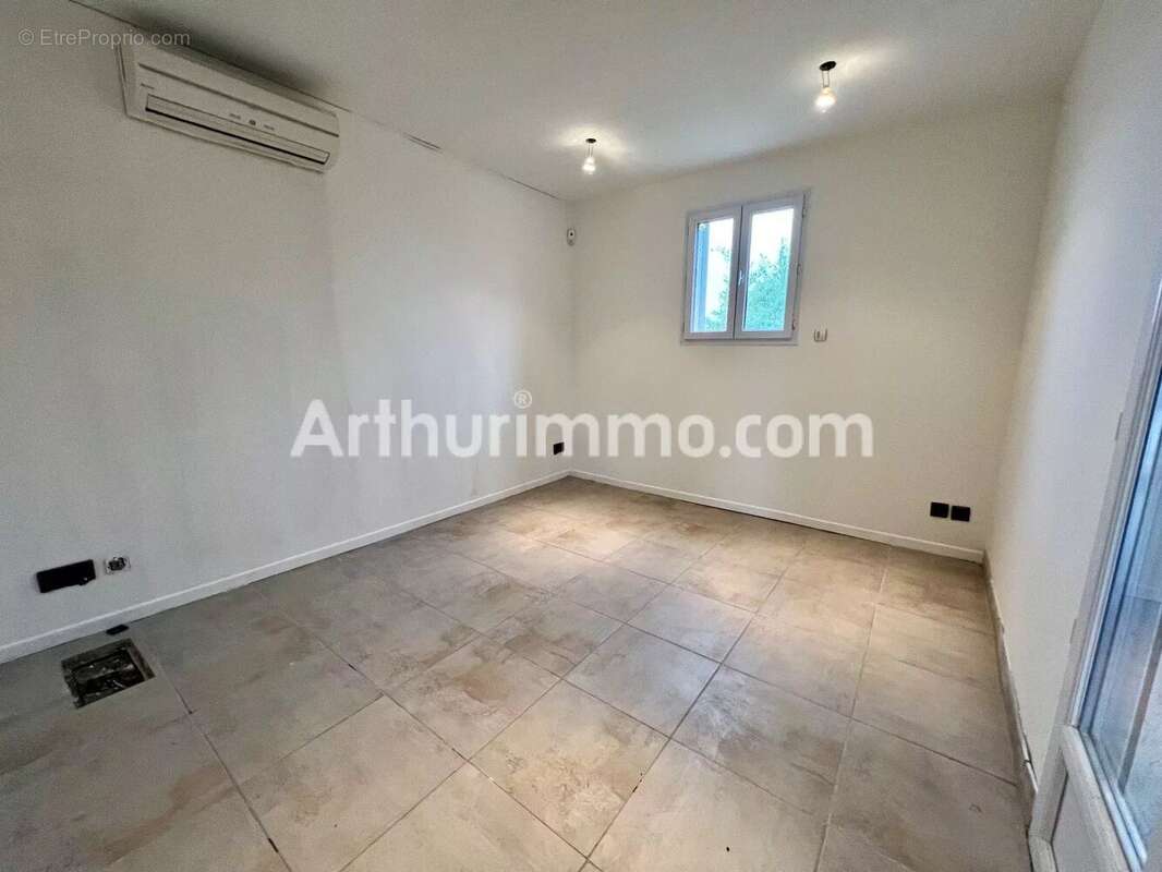 Maison à PUISSALICON