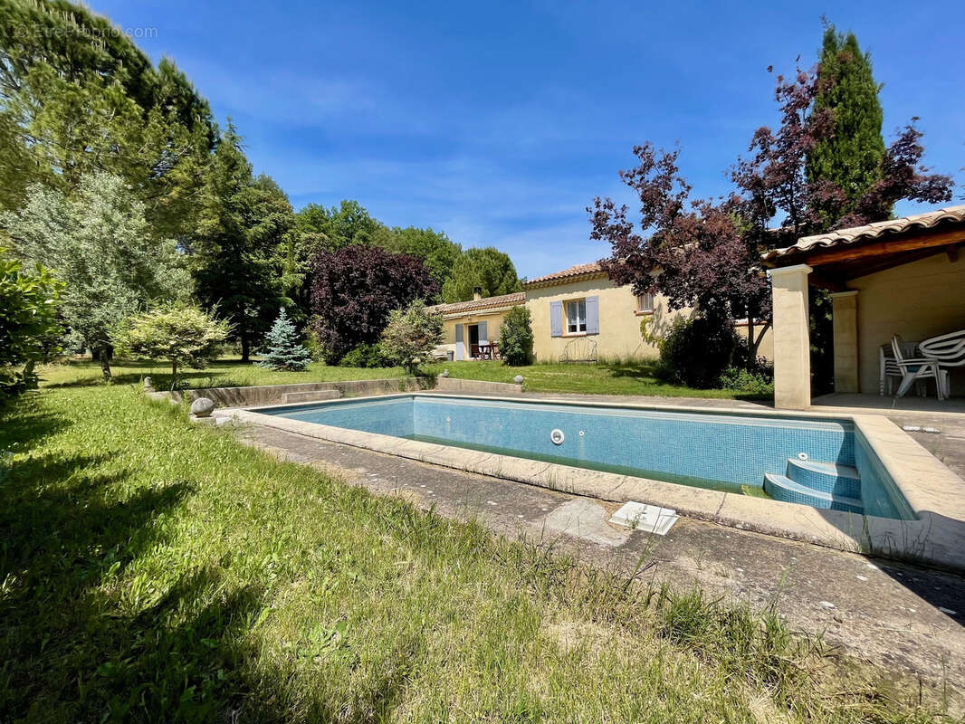 Vaison la romaine - villa de plain pied avec piscine - photo 3
