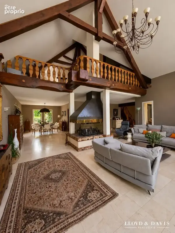 Maison 7 pièces 255 m² à vendre à Lamorlaye (60260) - photo 4