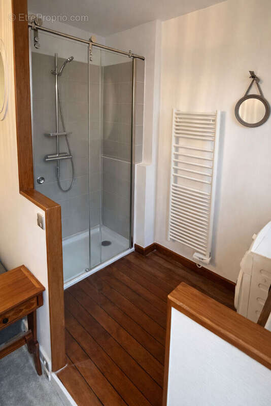 Appartement à ENGHIEN-LES-BAINS