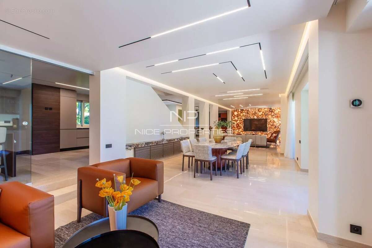 Maison à SAINT-JEAN-CAP-FERRAT