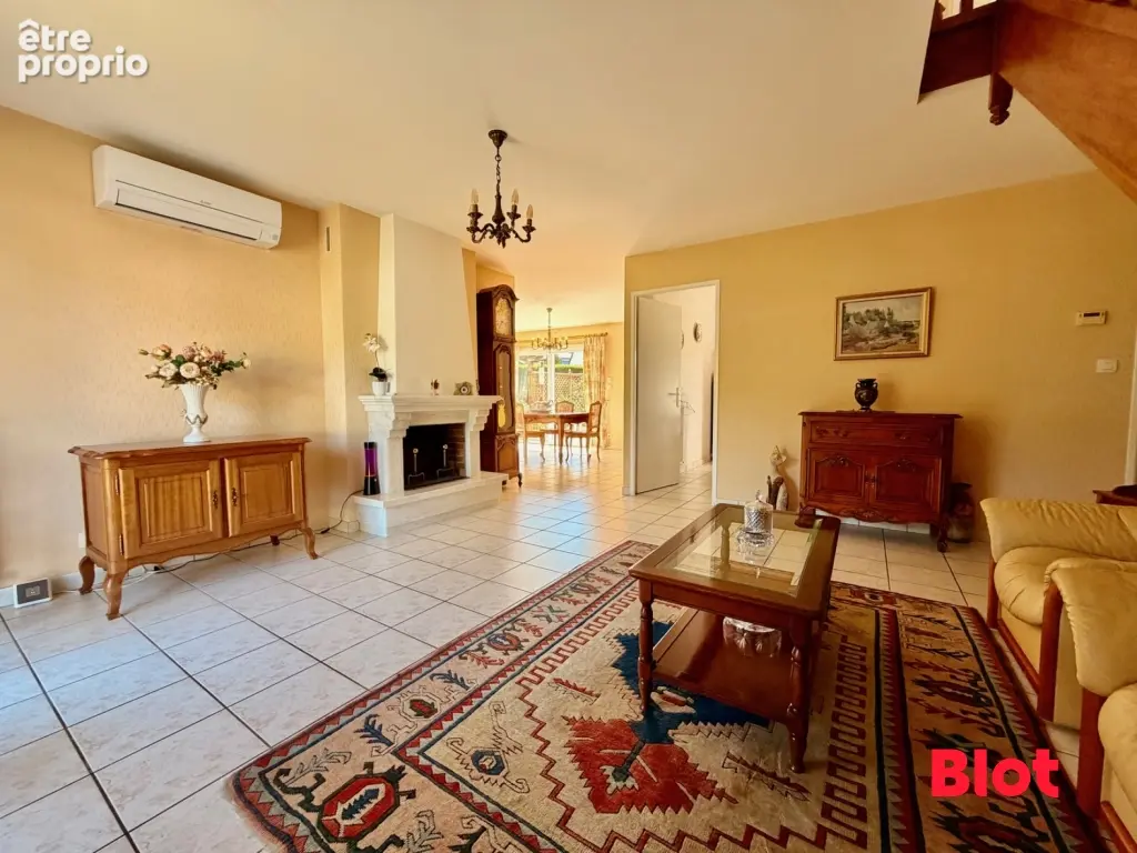 Maison 5 pièces 100 m² à vendre à Vannes (56000) - photo 3