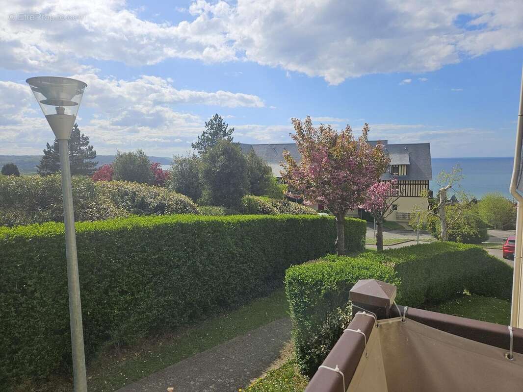 Appartement à BENERVILLE-SUR-MER