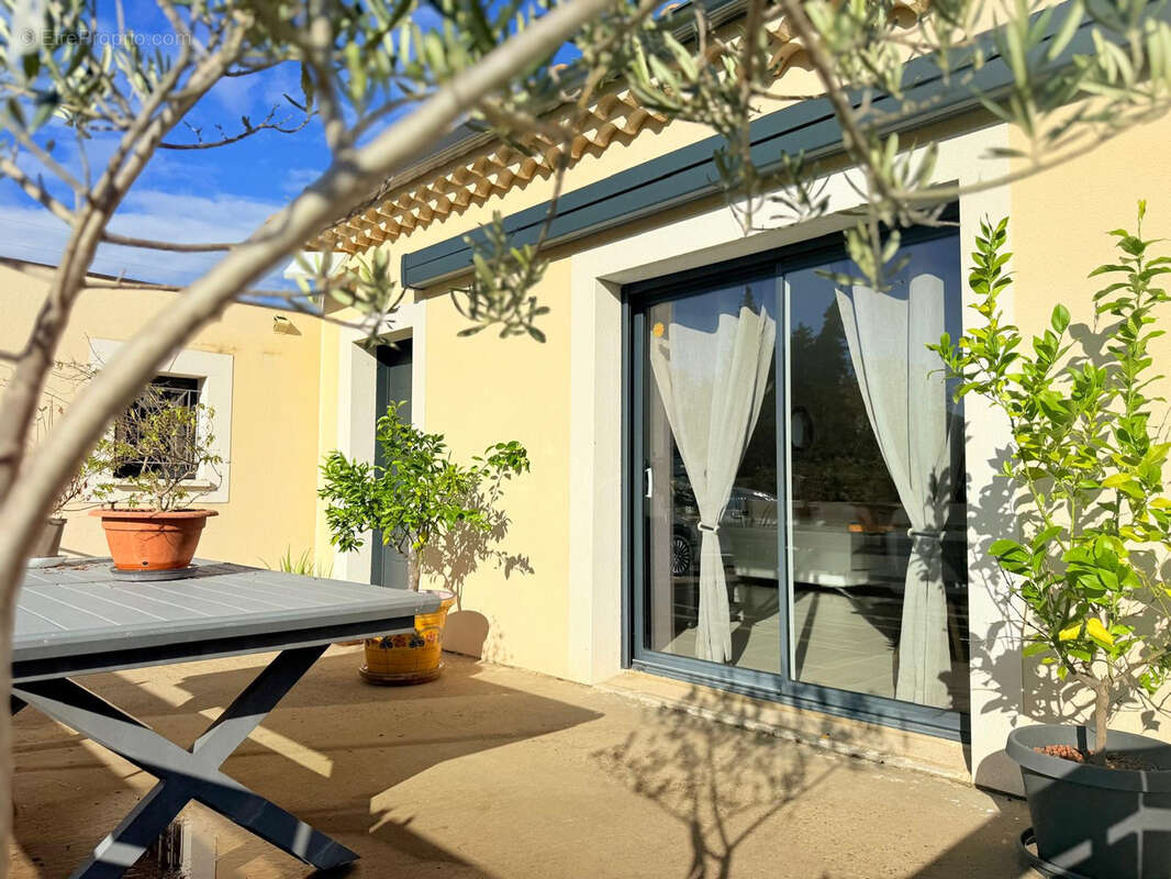 Maison à PIERRELATTE