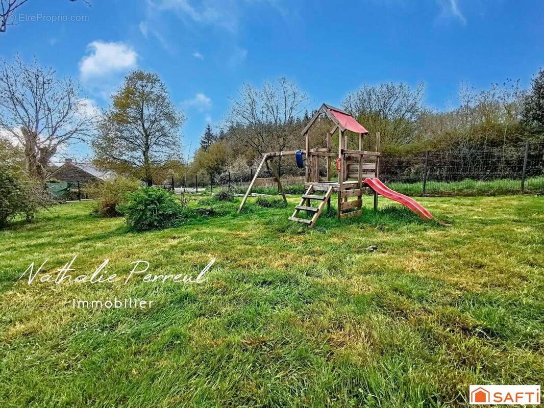 Photo 8 - Maison à LA CHAPELLE-DE-BRAIN