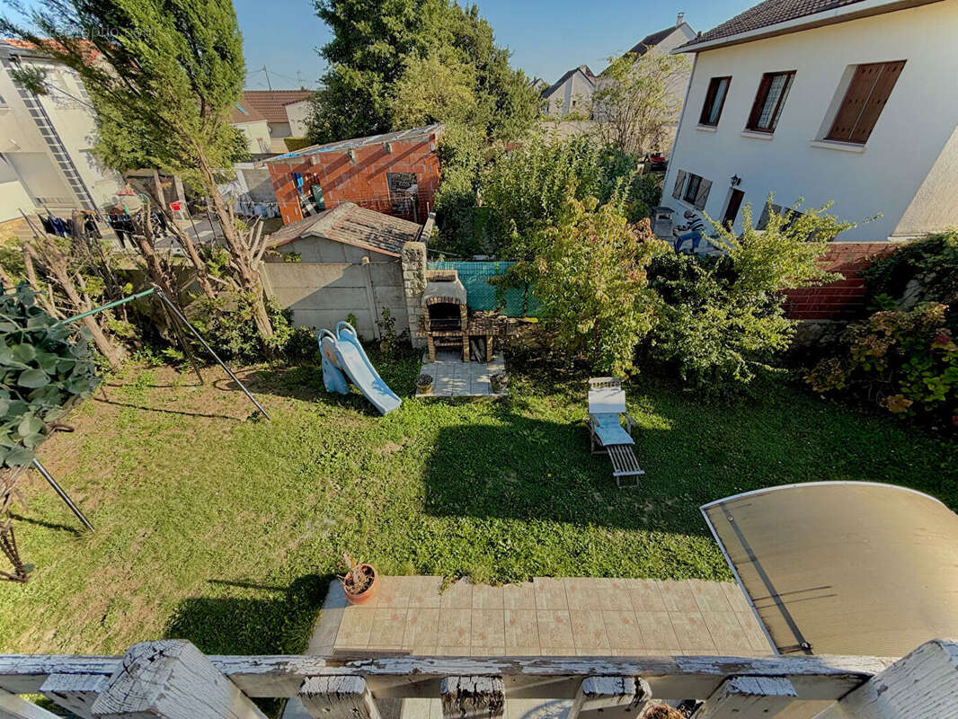 Maison à GOUSSAINVILLE