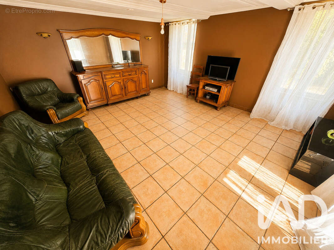 Maison 156 m² à Crouay  - photo 8